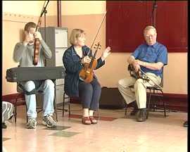 Máire O'Keeffe's fiddle class - Wednesday [videorecording] / Máire O'Keeffe ; [various performers]