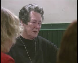 Góilín Singers Club, Dublin, October 2002. Part One [videorecording] / Kitty Hayes ; Nonie Lynch